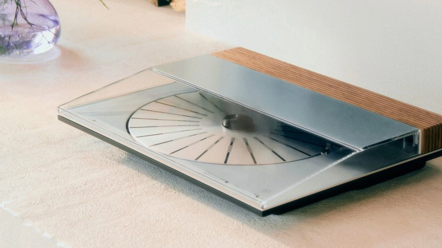Moderne nostalgie in walnotenhout: B&O Beosystem 3000c | TechFi