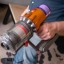 Dyson V12 Detect Slim Absolute - in de hand