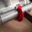 Dyson V12 Detect Slim Absolute - met deze handel leeg je de opvangbak
