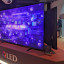 Hier is het verschil tussen de 100 en 85 inch versies van de Hisense E7N Pro goed zichtbaar