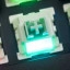 Keychron Q6 HE 8K close-up van Keychron Lime-schakelaar verlicht