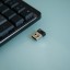 De Logitech MX Mechanical wordt geleverd met een Logitech Bolt draadloze adapter.