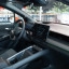 BYD Dolphin-G interieur - voorzijde cabine met display