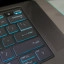 MSI Stealth 16 AI+ (B3W) toetsenbord detail