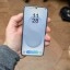 Galaxy S25 met Now Bar