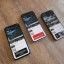 Google Pixel 9a (midden) naast Pixel 8a (links) en Pixel 9