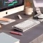 Het Logitech MX Mechanical mechanisch toetsenbord voor Mac samen met de MX Master 3S voor Mac