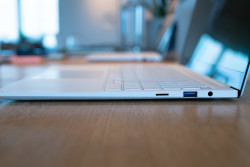 Samsung Galaxy Book2 Pro