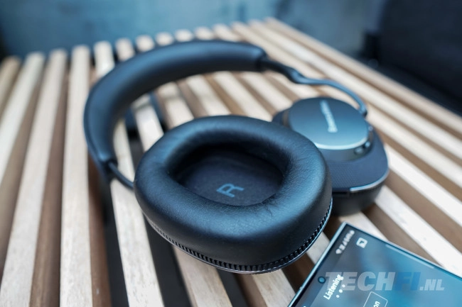 Bowers & Wilkins Px7 S3
