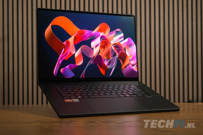 De ASUS ProArt P16 in zijn meest luxe, nieuwste incarnatie komt met een sterk verbeterd OLED-scherm en een zeer krachtige videokaart - en een torenhoog prijskaartje.