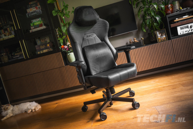 De Hator Arc 3 belooft een gedegen en groter uitgemeten bureaustoel voor de gamer.<br />
(Alle foto's bij dit artikel zijn gemaakt door Tom Kauwenberg.)