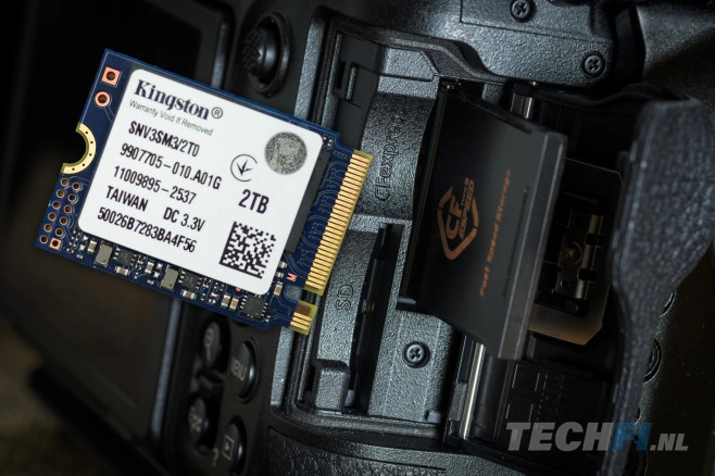 De Kingston NV3 m.2 2230 SSD is niet alleen een (momenteel: relatief) betaalbare, capabele SSD, maar ook een heel interessant alternatief voor peperdure CFexpress geheugenkaartjes.