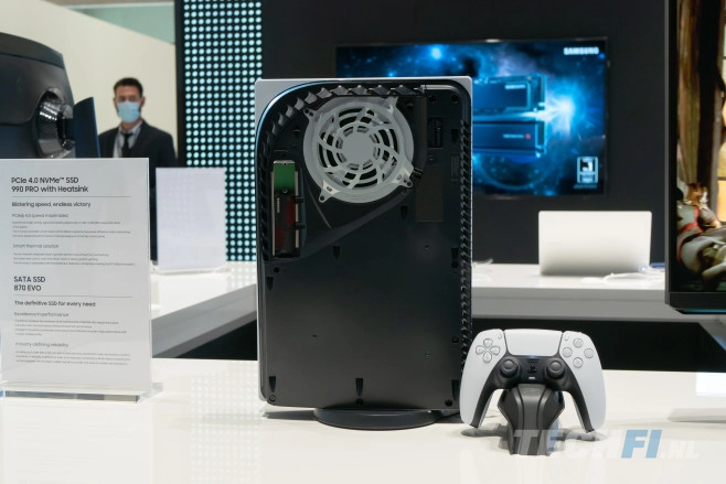De Samsung SSD 990 Pro met heatsink moet ideaal zijn voor gebruik in de PlayStation 5