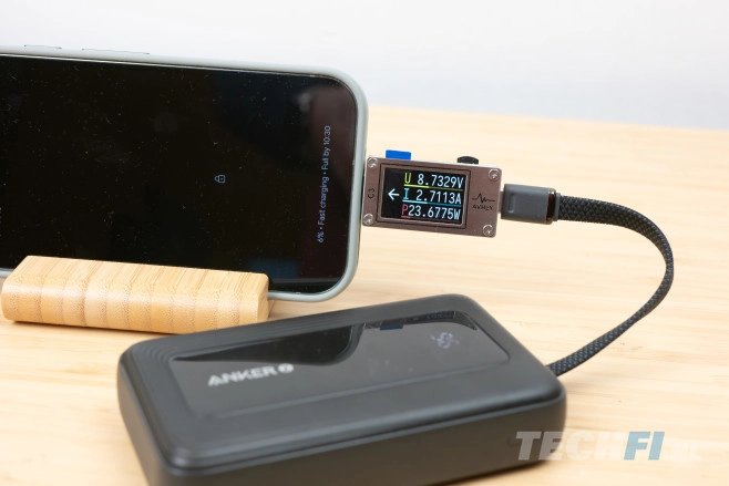 De Anker Zolo is een snelladende, bescheiden geprijsde powerbank met vaste USB-C-kabel, maar ook de mogelijkheid een aparte kabel te gebruiken.&nbsp;