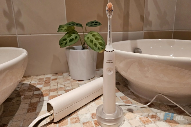 Veel luxer dan de Philips Sonicare 9900 Prestige worden elektrische tandenborstels niet.&nbsp;