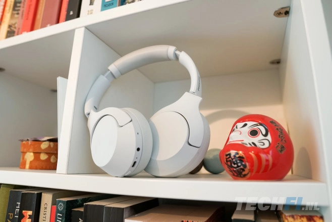 De Philips TAH8506 is  een betaalbare over-ear noise-cancelling hoofdtelefoon die voor zijn prijs puike prestaties levert.