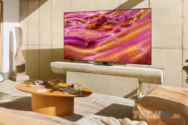 De Samsung QN90F is het 4K-topmodel van 2025 met local dimming minileds. Ondanks een bescheiden aantal dimming zones laat Samsung zien dat daarmee een uitstekend contrast en piekhelderheid te behalen zijn.
