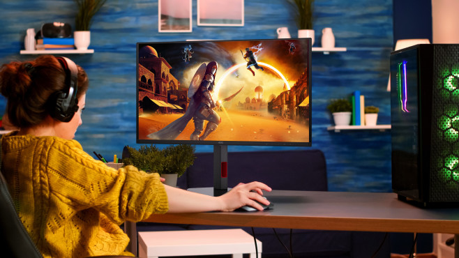 De AOC Q27G4SDR is een zeer scherp geprijsde QD-OLED gaming monitor die 360 beelden per seconde kan tonen. De 240Hz Q27G4ZDR is nog weer een stuk goedkoper.
