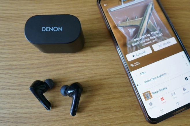 Denon AH-C830NCW review: de eerste true wireless noise-cancelling oortjes van een HiFi-pionier