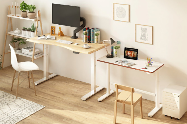 Verbeter je (thuis)werkplek deze Kerst met een Flexispot zit-sta bureau! (sponsored)
