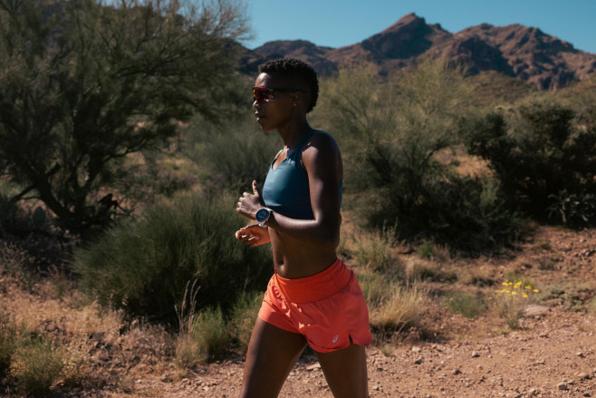 Garmin Foreunner 955 Solar sporthorloge laadt op met zonne energie en krijgt touchscreen