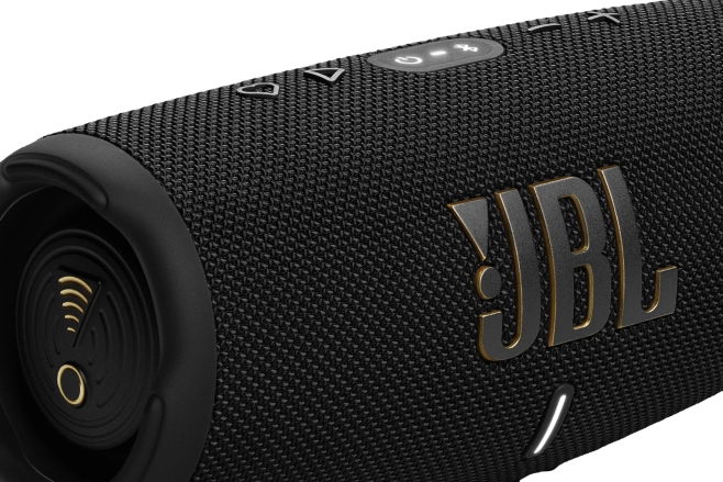 JBL brengt WiFi en duurzamere materialen naar Charge 5 en Boombox 3 