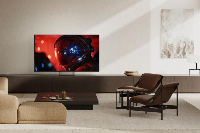 De Sony Bravia 9 II is een uitmuntende RGB MiniLED televisie, die dankzij de anti-reflectie afwerking ook in zonovergoten ruimtes uitstekende beeldkwaliteit laat zien.