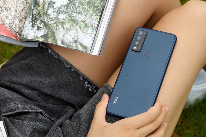 TCL 20 R is een betaalbare 5G smartphone die zich onderscheidt met drie jaar updates