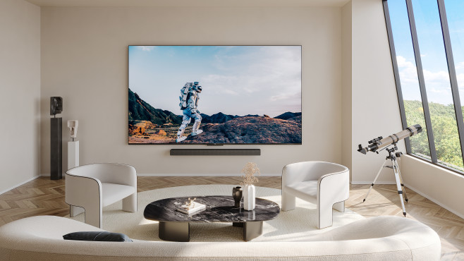 De TCL C845 is een forse verbetering op de al goede C835 van vorig jaar. Helderheid, contrast en bewegingsscherpte zijn een aantal van de verbeterde kenmerken.