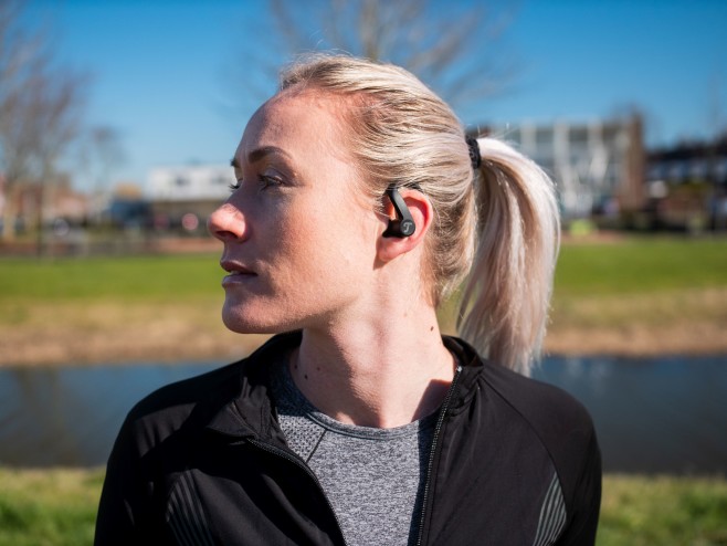 Teufel Airy Sports TWS review: betrouwbare begeleiding voor de sporter, met beschaafde bas