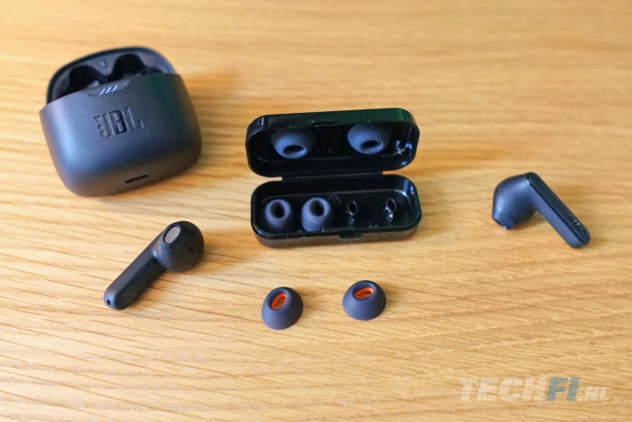 JBL Tune Flex