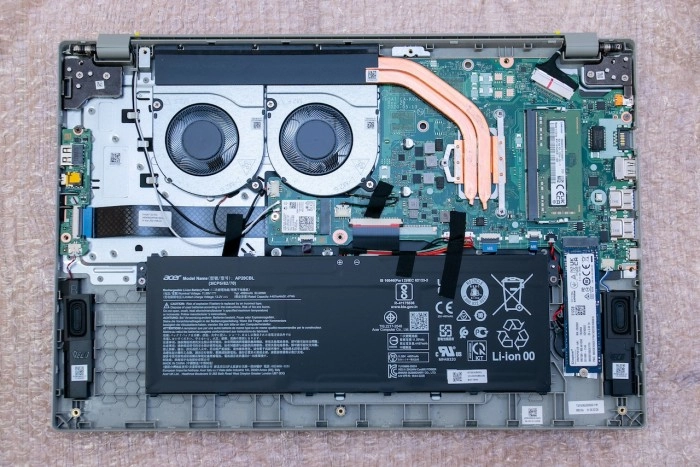 Acer Aspire Vero (AV15-51-574G) - binnenwerk