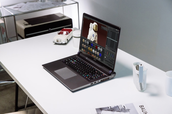 MSI Vector GP78HX