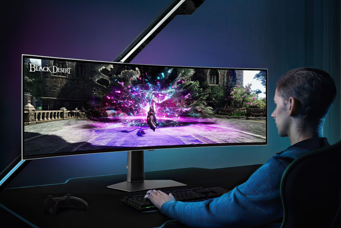 De Samsung Odyssey OLED G9 G93SC is de uitvoering zonder Smart Hub, met een wat smallere voet.