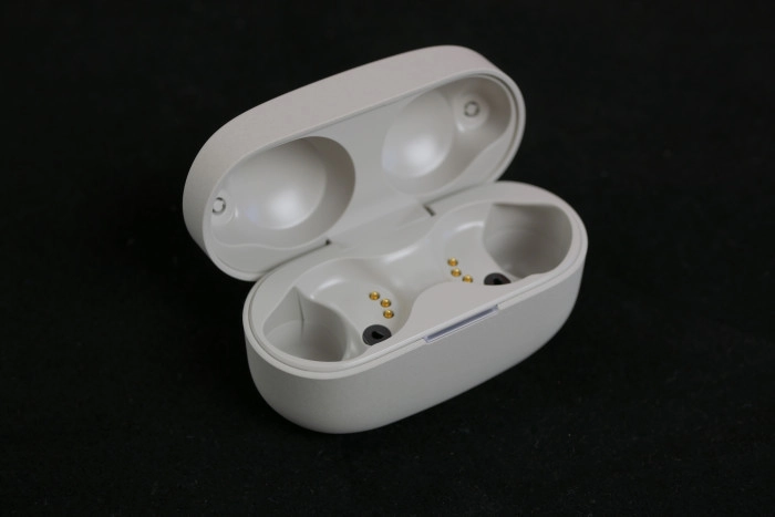 De Sony WF-1000XM4 oplaadcase