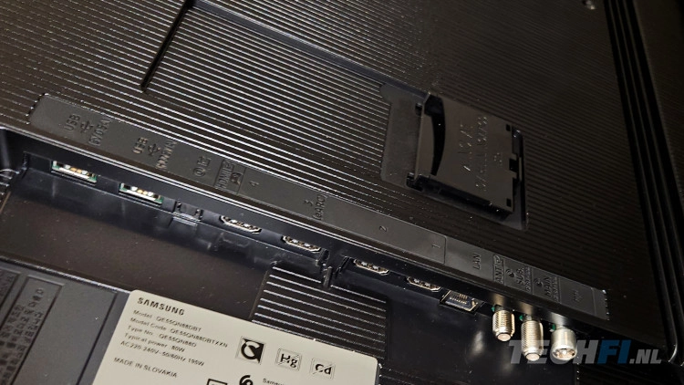 Samsung QN85D aansluitingen