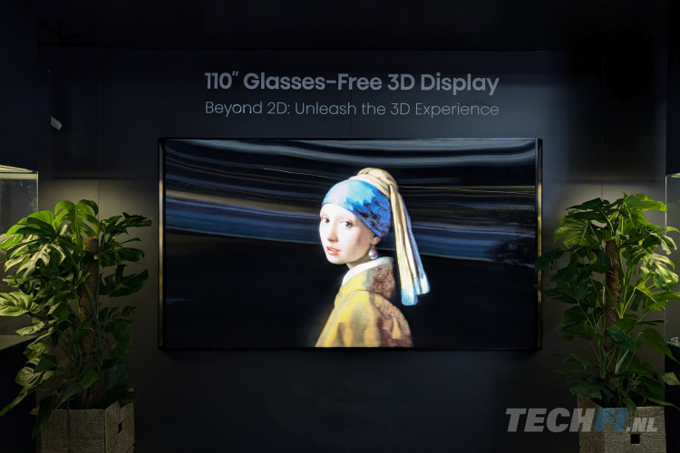 Hisense ULED-3D-110 3D TV op IFA 2024
