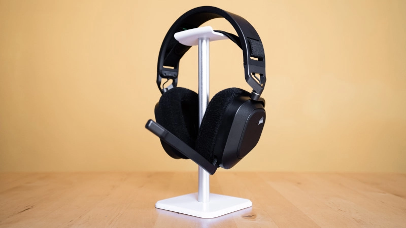 Corsair HS80 RGB Wireless