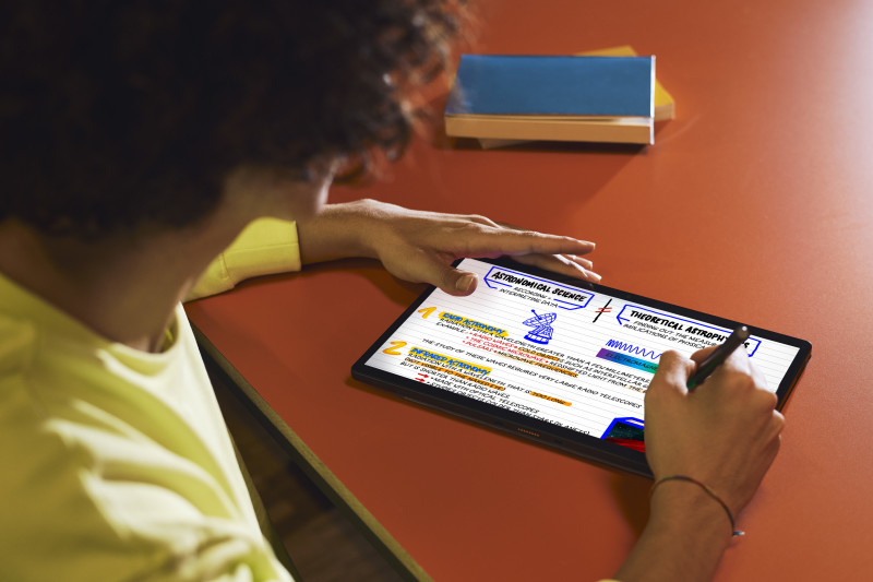 Asus Vivobook 13 Slate OLED