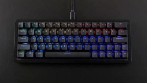 De Mountain Everest 60 is een heel compact mechanisch toetsenbord - tenzij je er een numpad aanplakt