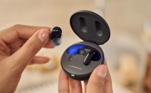 Laden en reinigen: het kan met de UV-oplaadcase van de LG T90 Tone Free TWS in-ears