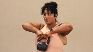 Fitbit Inspire 3 krijgt voor het eerst een kleurenscherm, Versa 4 en Sense 2 dunner en lichter 