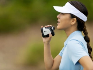 Nikon introduceert drie hulpjes voor golfers: afstandsmeters met beeldstabilisatie