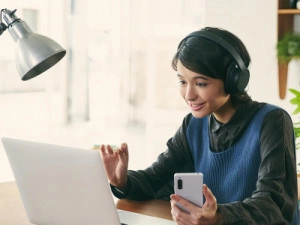 Sony brengt techniek uit WH-1000XM5 naar vriendelijker geprijsde WH-C720N